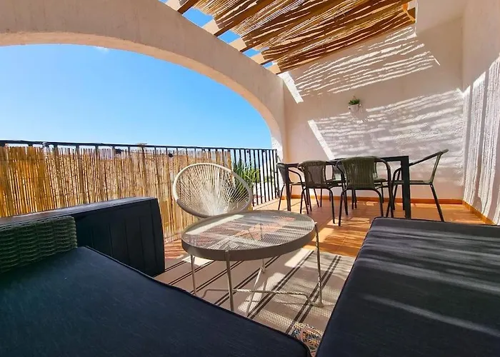 Albatros Apartment - Imperial Park - Sea View, 6 Pools, Terrace