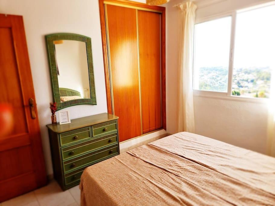 Albatros - Imperial Park - Sea View, 6 Pools, Terrace Apartment Calp