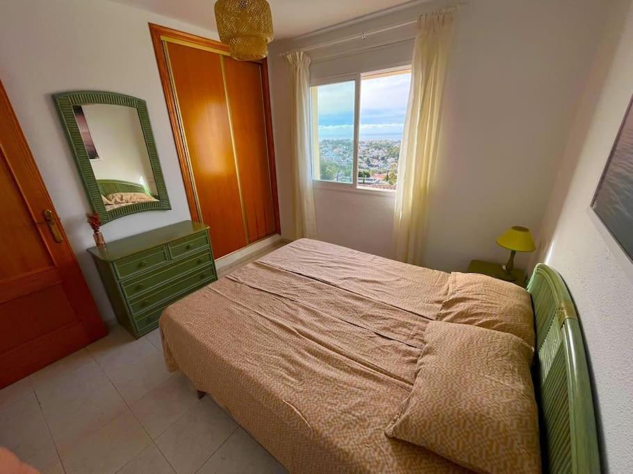 Albatros - Imperial Park - Sea View, 6 Pools, Terrace Apartment *